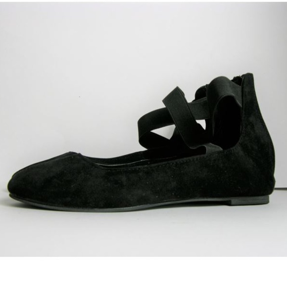 1 LEFT Rebel Black Suede Ballet Flat w Ankle Strap - Picture 5 of 7